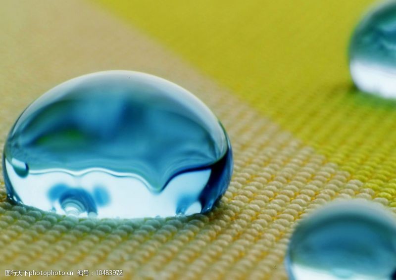 水晶球水滴图片