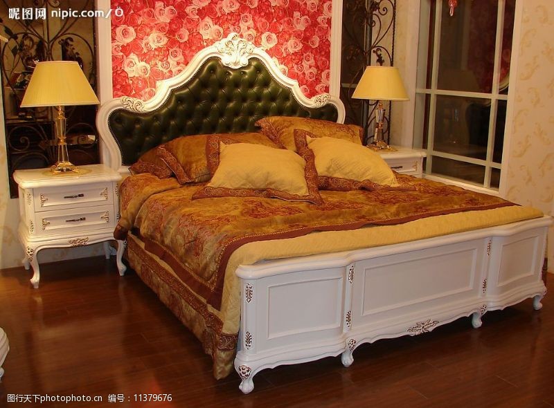 罩灯经典欧式家具卧室家具图片
